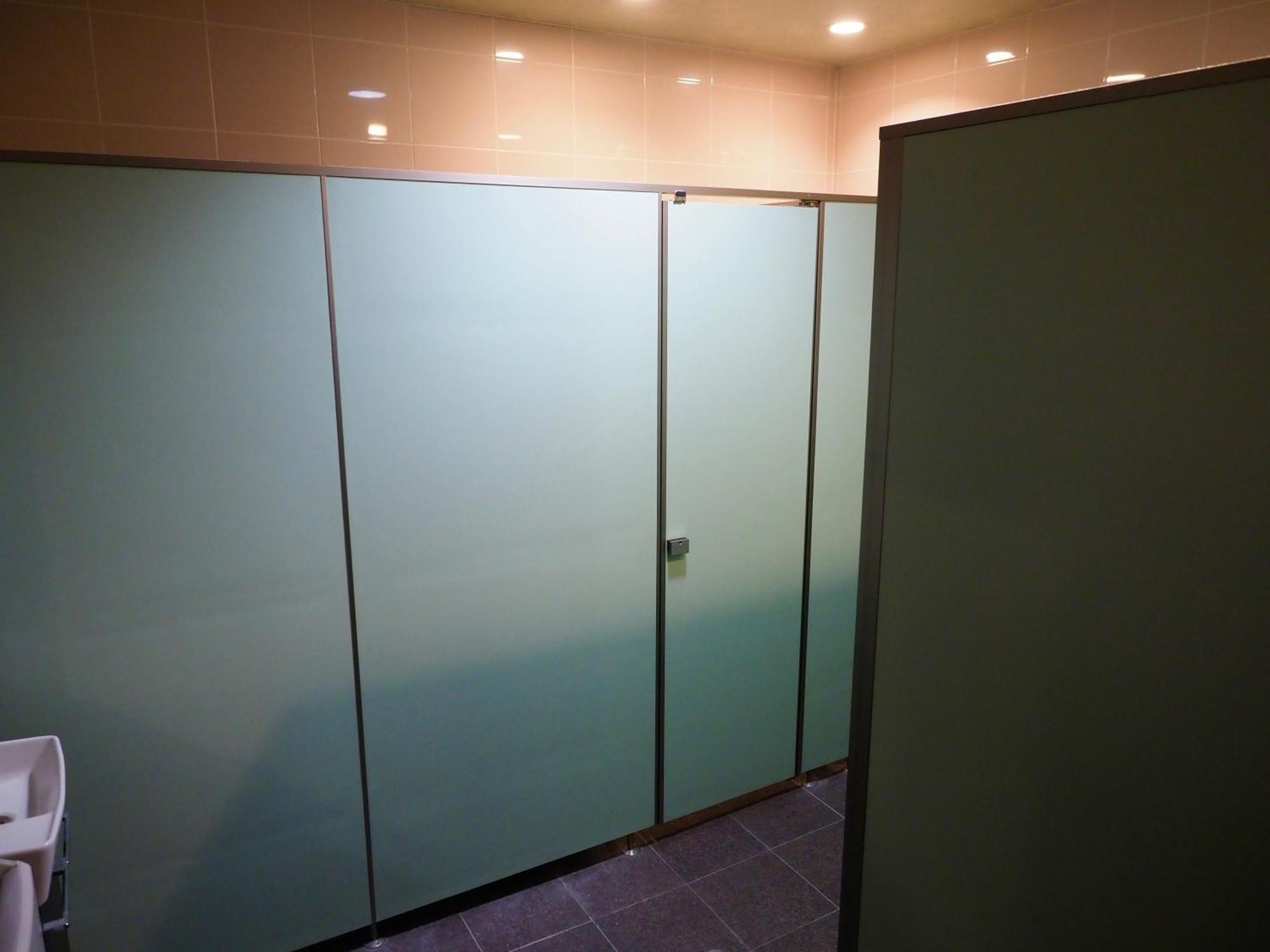Capsule Hotel Block Room Tokyo Exterior photo